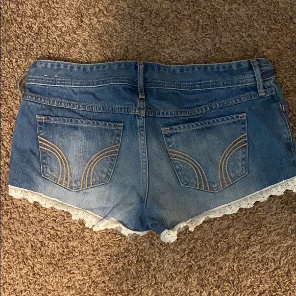 Hollister shorts - Picture 2 of 2